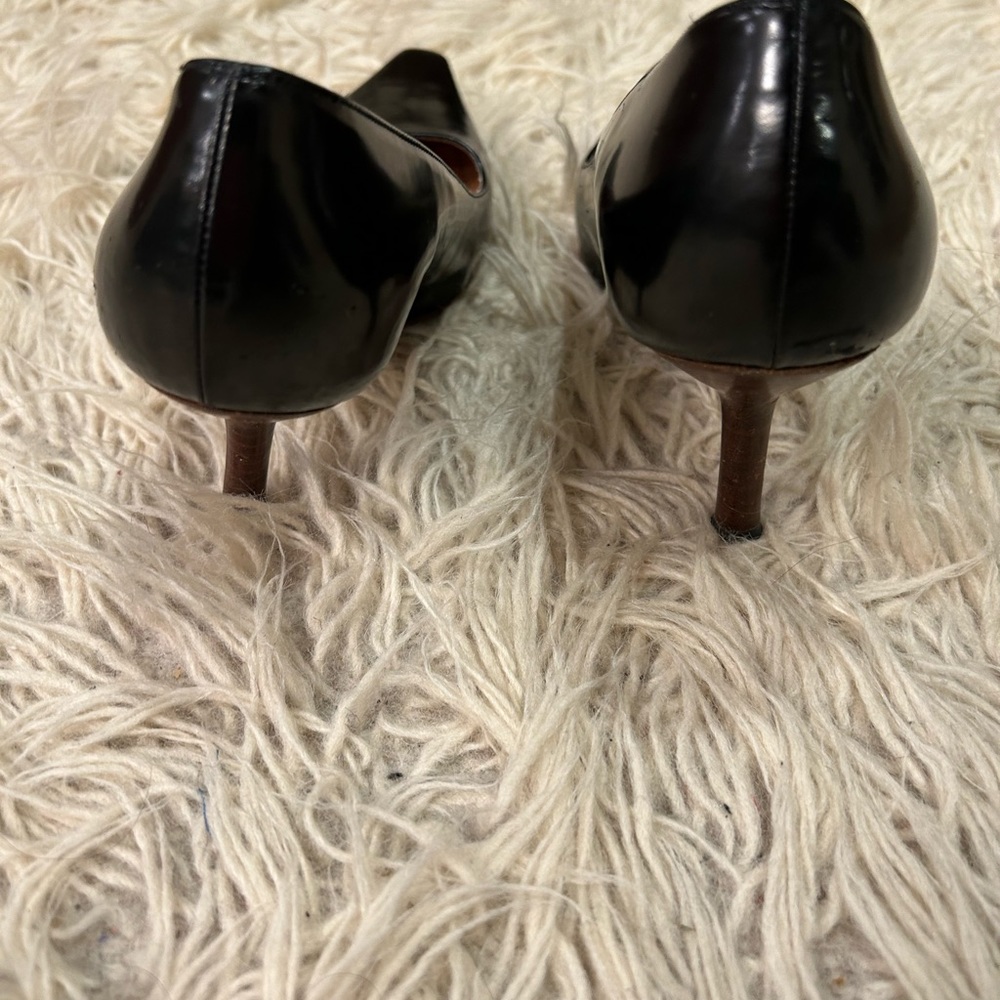 Gucci black leather classic Pumps 8.5 - Picture 4 of 7